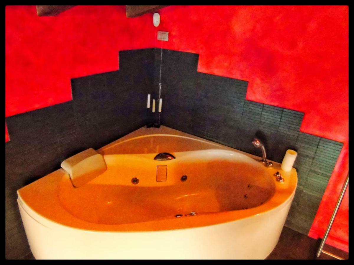 Casa Vacanze Soleluna Montichiari Buitenkant foto